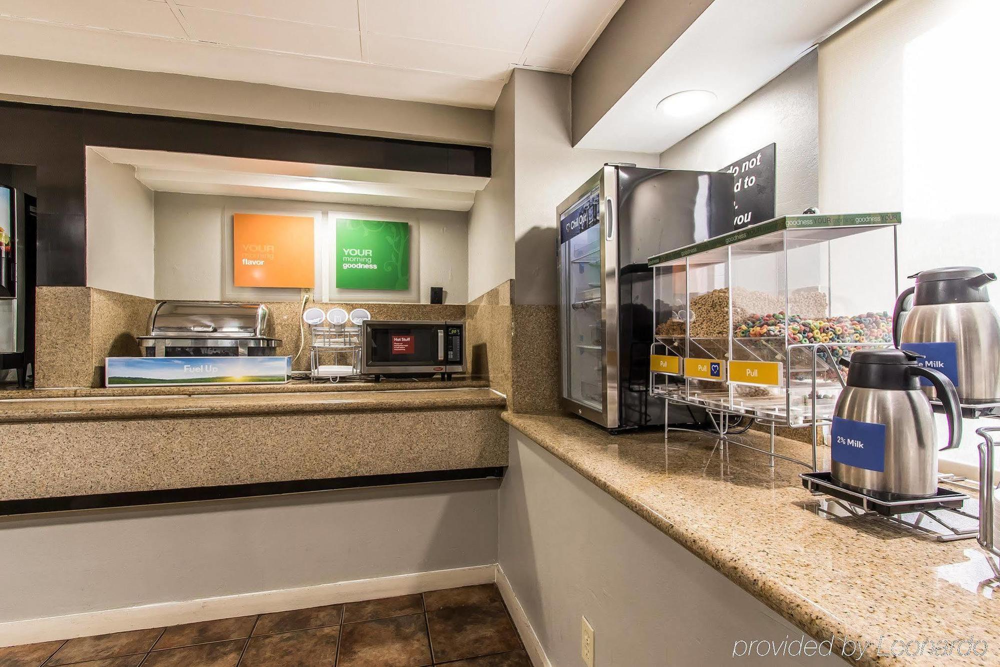 Fairview Inn & Suites โมบิล ภายนอก รูปภาพ