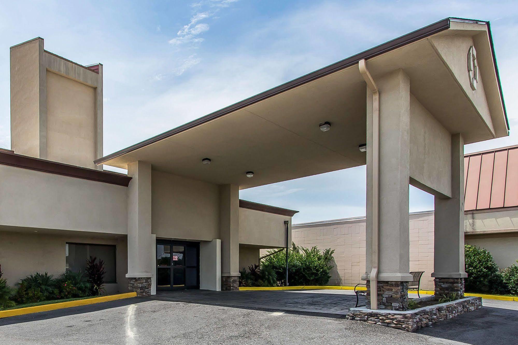 Fairview Inn & Suites โมบิล ภายนอก รูปภาพ